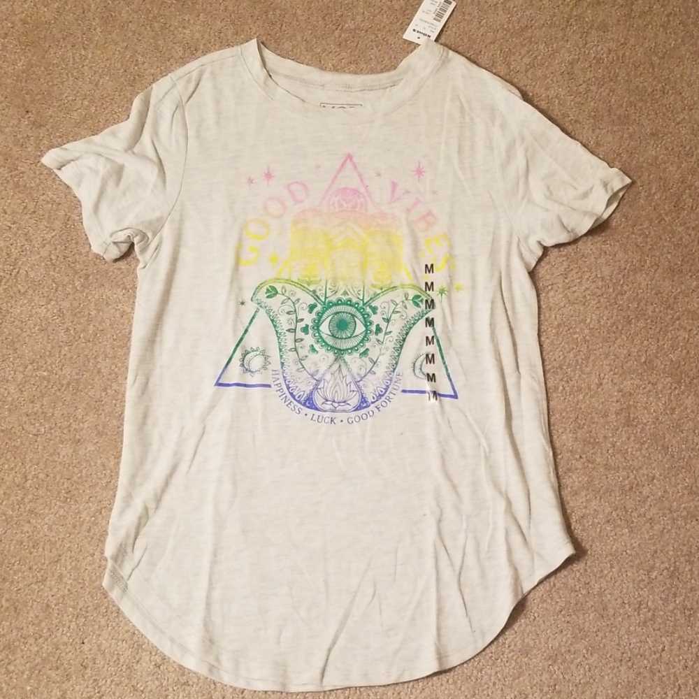 Soft comfy Good Vibes t shirt